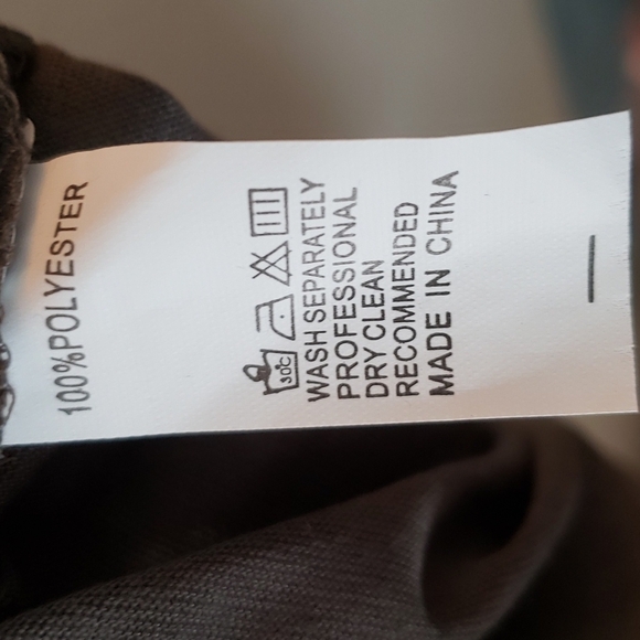 Not Your Basic Witch featuring the Sanderson Sisters Heathered Grey T-Shirt SZ L - Picture 4 of 5